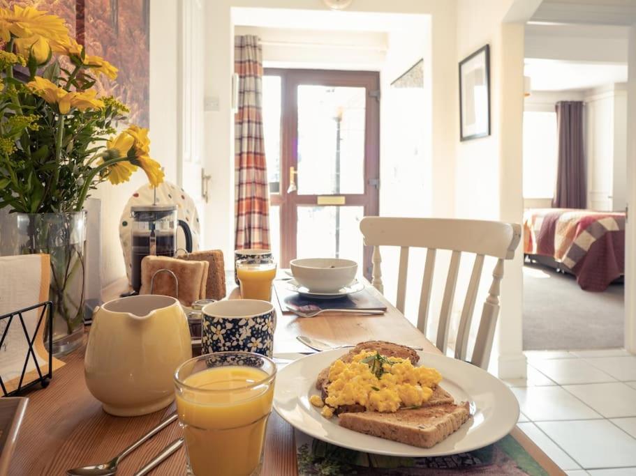 Puck'S Retreat Bed & Breakfast Tredington エクステリア 写真